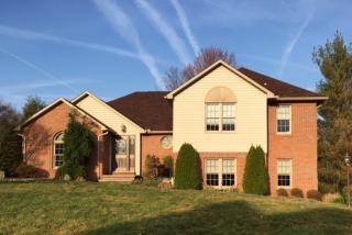 562 Agnes St, Greensburg, PA 15601-4989