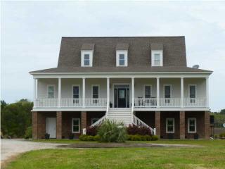 6392 China Back Ln, Meggett, SC 29449-6198