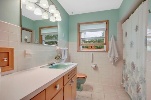 748 8th Ave, Saint Paul MN  55112-2728 exterior