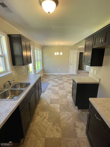 205 Sandy Brook Cir, Thomaston, GA 30286-2771