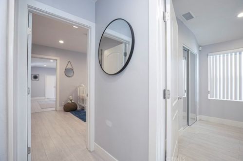 3521 Encinal Ave, Glendale CA 91214-2415 exterior