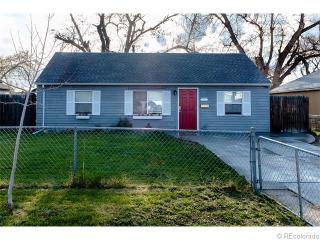 4935 Saint Paul St, Denver CO  80216-2528 exterior