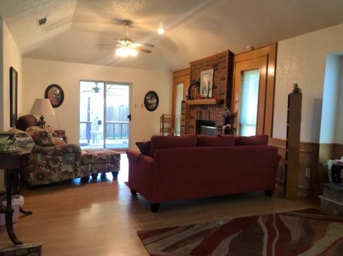 1417 Gainsborough Way, Fort Worth, TX 76134-5535