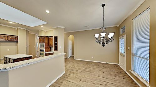 4748 Poplar Ridge Dr, Fort Worth, TX 76123-4052