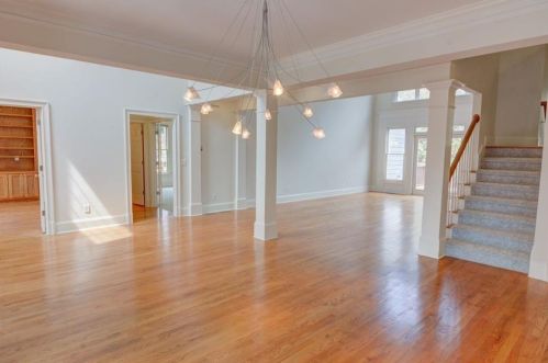 305 Hunting View Ct, Atlanta GA  30328-2779 exterior