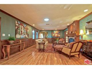5128 Gaviota Ave, Van Nuys, CA 91436-1429