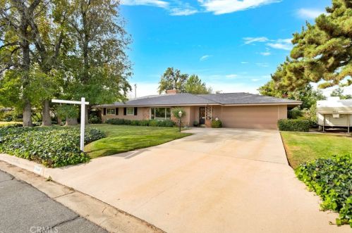 5830 Geremander Ave, Rialto, CA 92377-4018