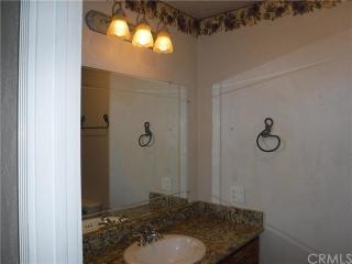 656 Brentwood Ave, Upland CA  91786-4329 exterior