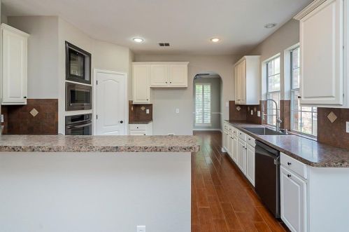 5436 Navajo Bridge Trl, Fort Worth, TX 76137-4362