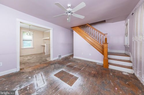 245 Davis Ave, Camden NJ 08106-1115 exterior