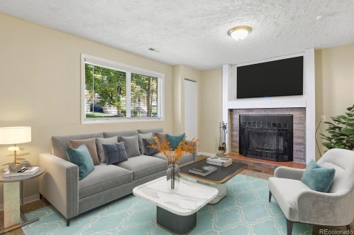 18985 Mercer Dr, Denver CO  80013-3672 exterior