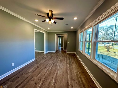 717 Bernard Dr, Warner Robins GA  31093-3063 exterior