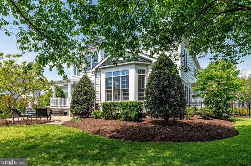 15747 Spyglass Hill Loop, Gainesville VA  20155-3239 exterior