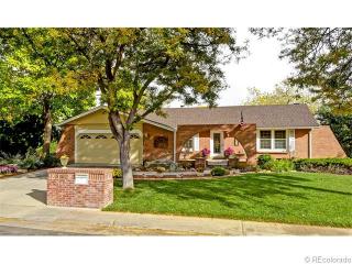 5462 Camargo Rd, Littleton CO  80123-2924 exterior