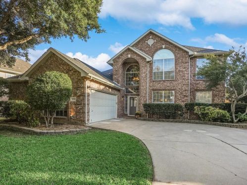 5000 Spanish Riv Trl, Fort Worth TX  76137-5216 exterior