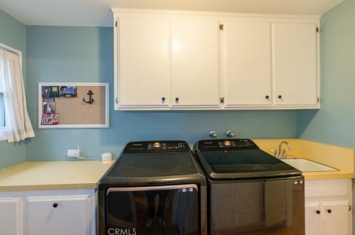 1391 2nd Ave, Upland CA  91786-3223 exterior