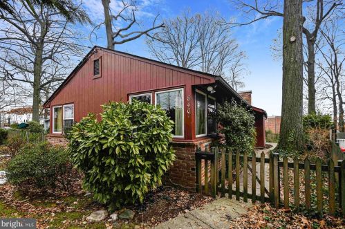 8407 Tahona Dr, Silver Spring MD 20903-3210 exterior