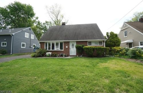 957 Richard Blvd, Rahway, NJ 07065-1846