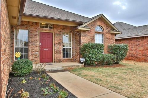 2232 157th St, Edmond, OK 73013-1729
