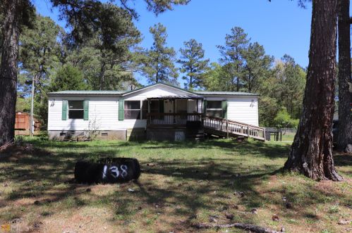 138 Holly Dr, Carrollton, GA 30116-8417