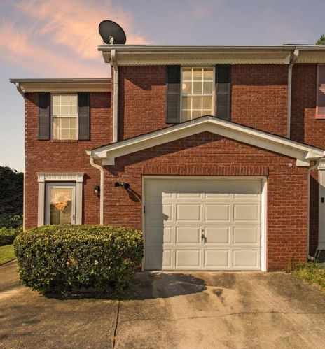 5665 Wind Gate Ln, Lithonia, GA 30058-2603