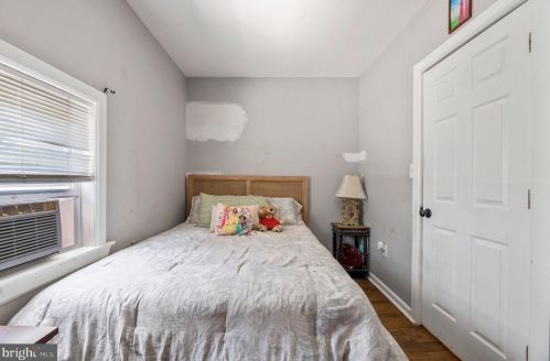 435 Hunt Ave, Trenton NJ  08610-4920 exterior