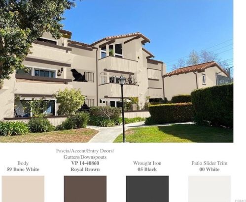 21372 Brookhurst St, Huntington Beach CA  92646-7341 exterior