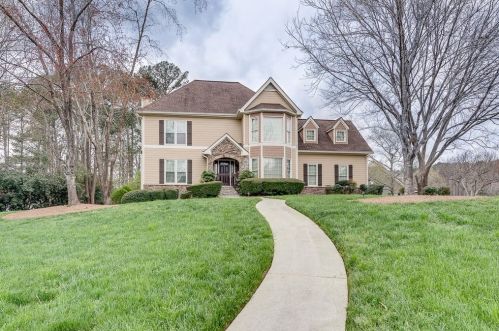 2765 Laurel Stone Ln, Lithonia, GA 30039-7104