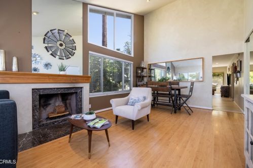 1180 Currier Ave, Simi Valley, CA 93065-5104