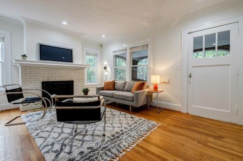 1200 Cameron Ct, Atlanta GA  30306-2622 exterior