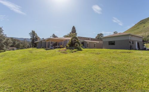 4835 Dehesa Rd, El Cajon, CA 92019-2927