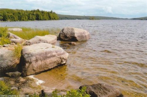 100 Frenchs Rock Rd, Hartland, ME 04943-3748