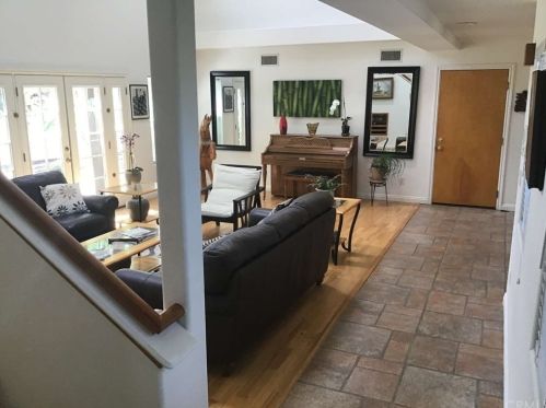 12 Las Flores Dr, Chula Vista CA  91910-1960 exterior