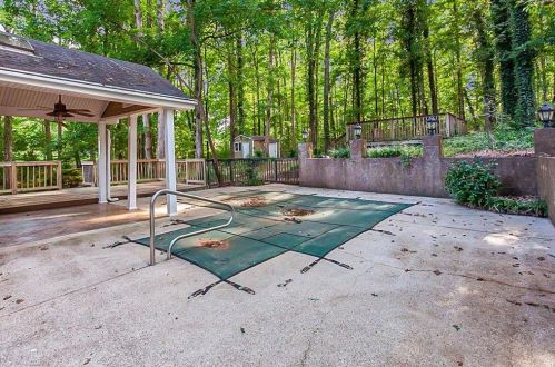 3719 Windy Hill Dr, Conyers GA  30013-2964 exterior