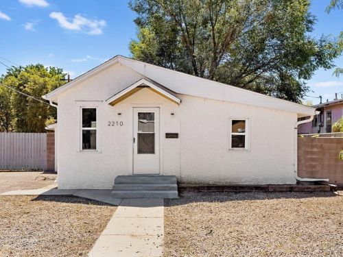 2210 Jones Ave, Pueblo CO  81004-2757 exterior