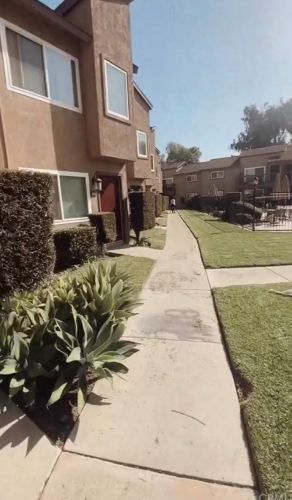 500 Tustin Ave, Anaheim CA  92807-2658 exterior