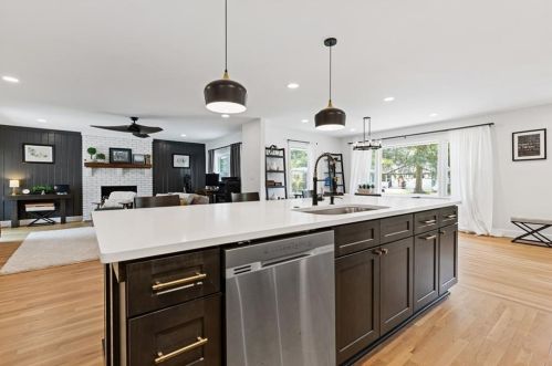 1061 Pinehurst Dr, Smyrna GA  30080-4356 exterior