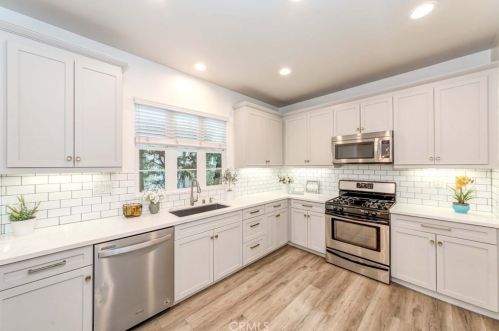 3105 Anacapa Way, Anaheim CA  92801-6154 exterior