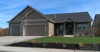 3090 Canyon Dr, Eagle Crest OR  97756-1189 exterior