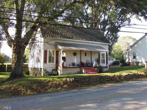 182 Jackson St, Hartwell, GA 30643-1552