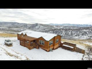 4294 Oakview Dr, Hoytsville, UT 84017-9534
