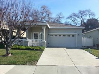 343 Boardwalk Ct, Vacaville, CA 95687-3524