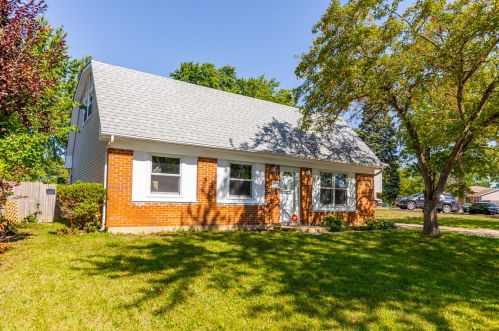 165 Garden Dr, Lemont IL  60440-2668 exterior