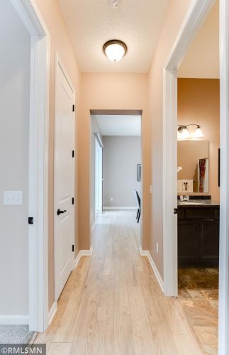 9169 Compass Pointe Rd, Saint Paul MN  55129 exterior