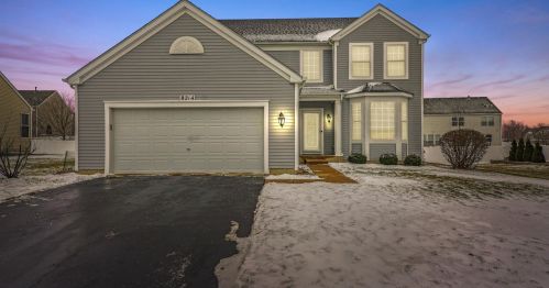 8214 Trumbull Ave, Joliet, IL 60431-4531