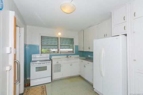 1635 Alaneo St, Honolulu HI  96817-2915 exterior