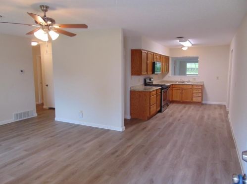 3614 Golden Hills Dr, Dallas TX  75241-3317 exterior