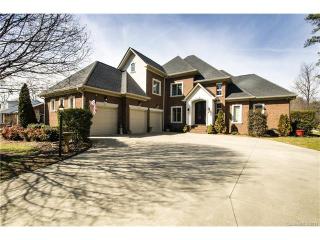 8059 Saint Andrews Ln, Stanley, NC 28164-9714