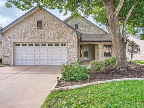 165 Whispering Wind Dr, Georgetown, TX 78633-4583