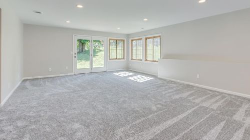 2967 Devonshire Cir, Saint Paul MN  55125-3964 exterior